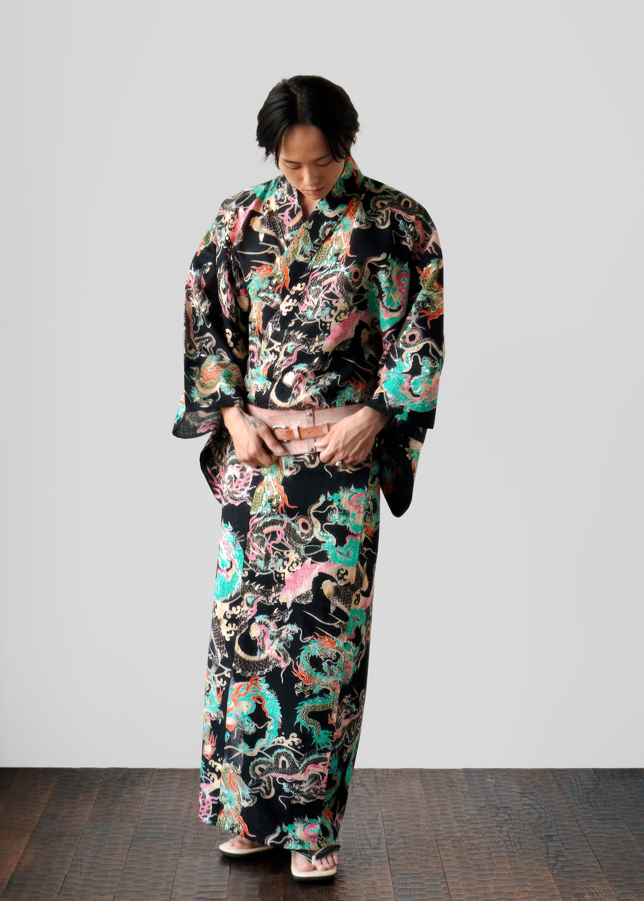 [Men's Ready-to-Wear] Dragon Dance Emperor Black: Yukata