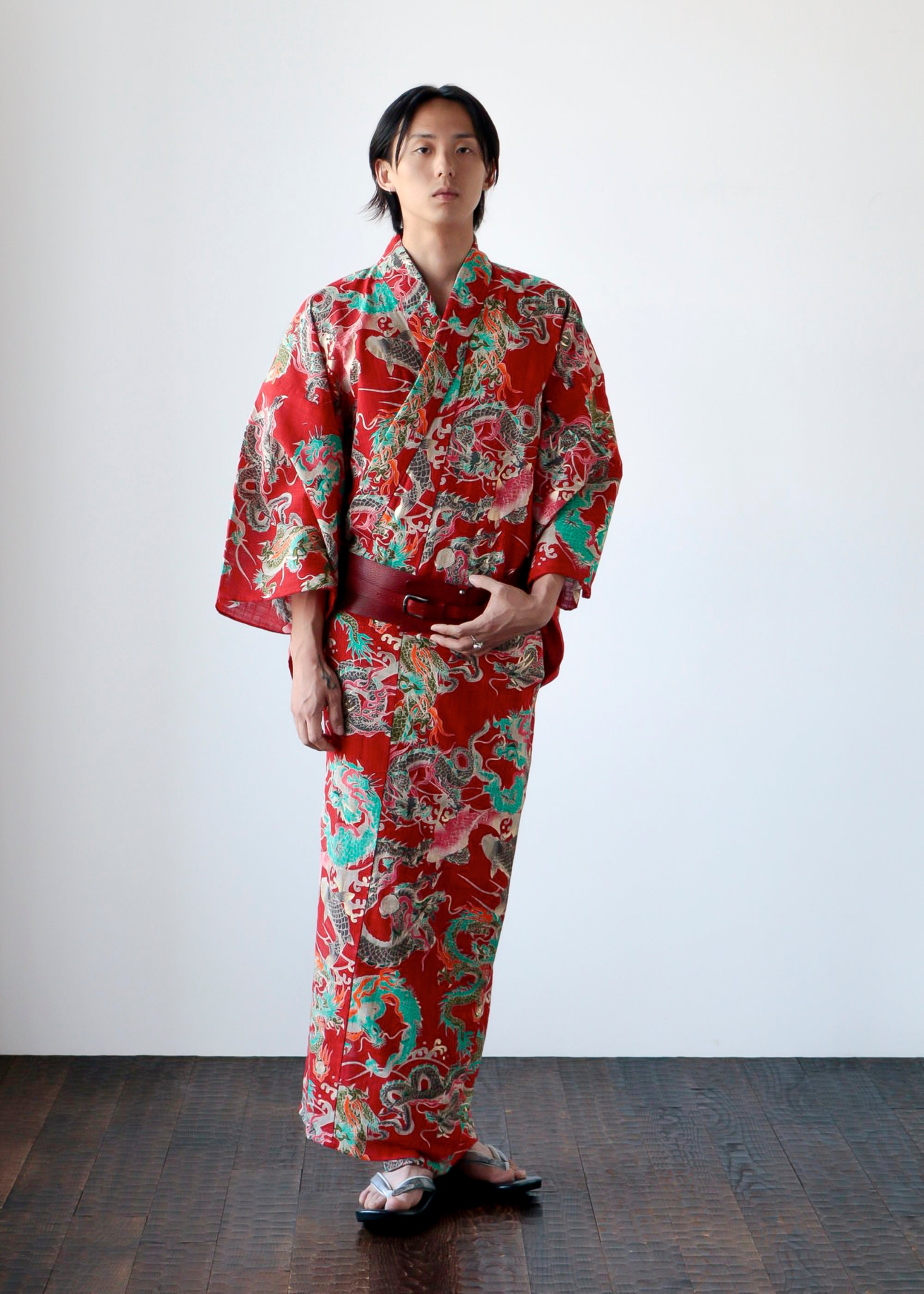 Dragon Dance Emperor Red (Komidaya Genbei): Yukata