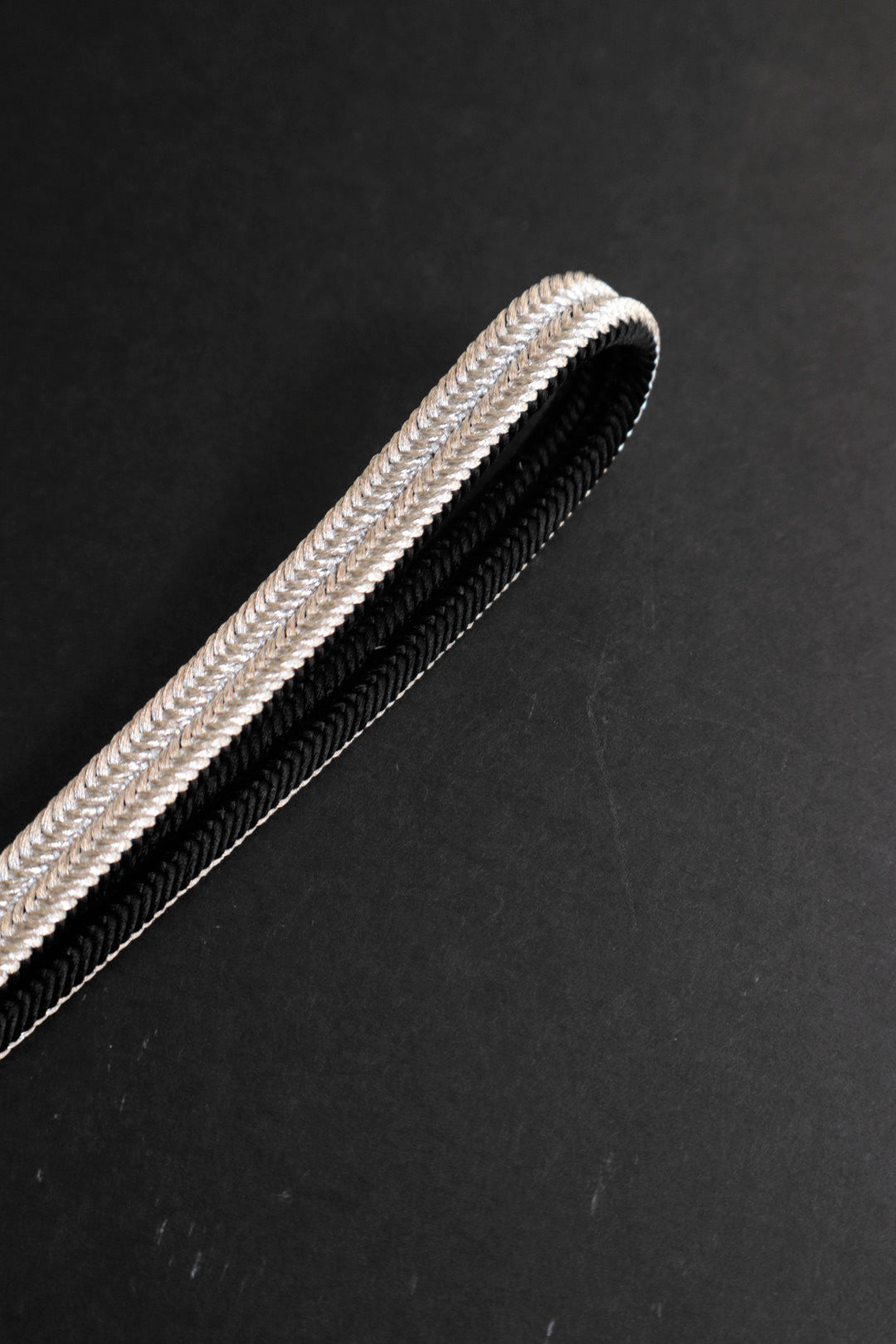 Kitayama Yurugi Black and Silver (Erihide): Belt tie | Reversible