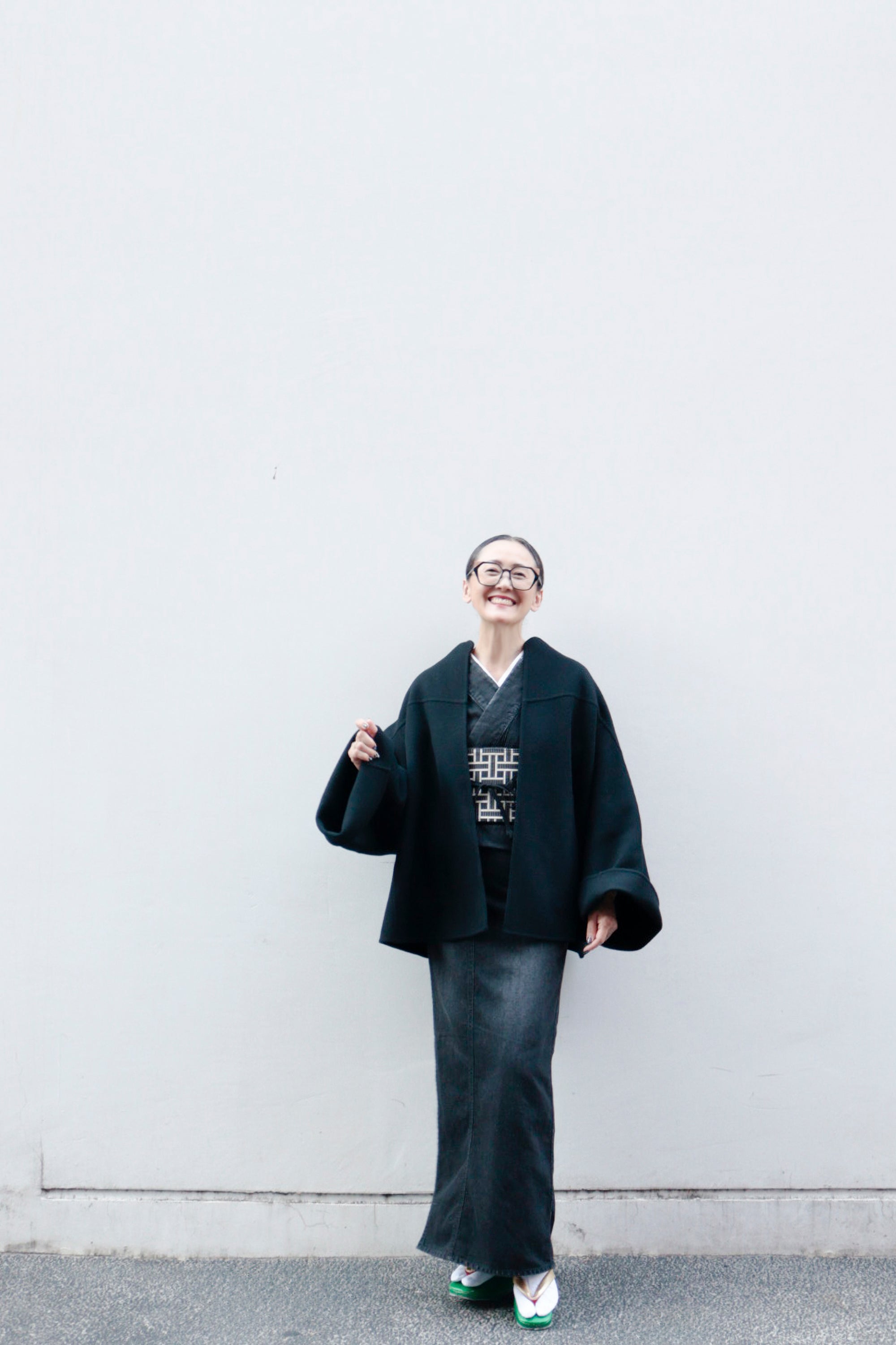 コート｜女優コート ANNA ブラック｜MIMA