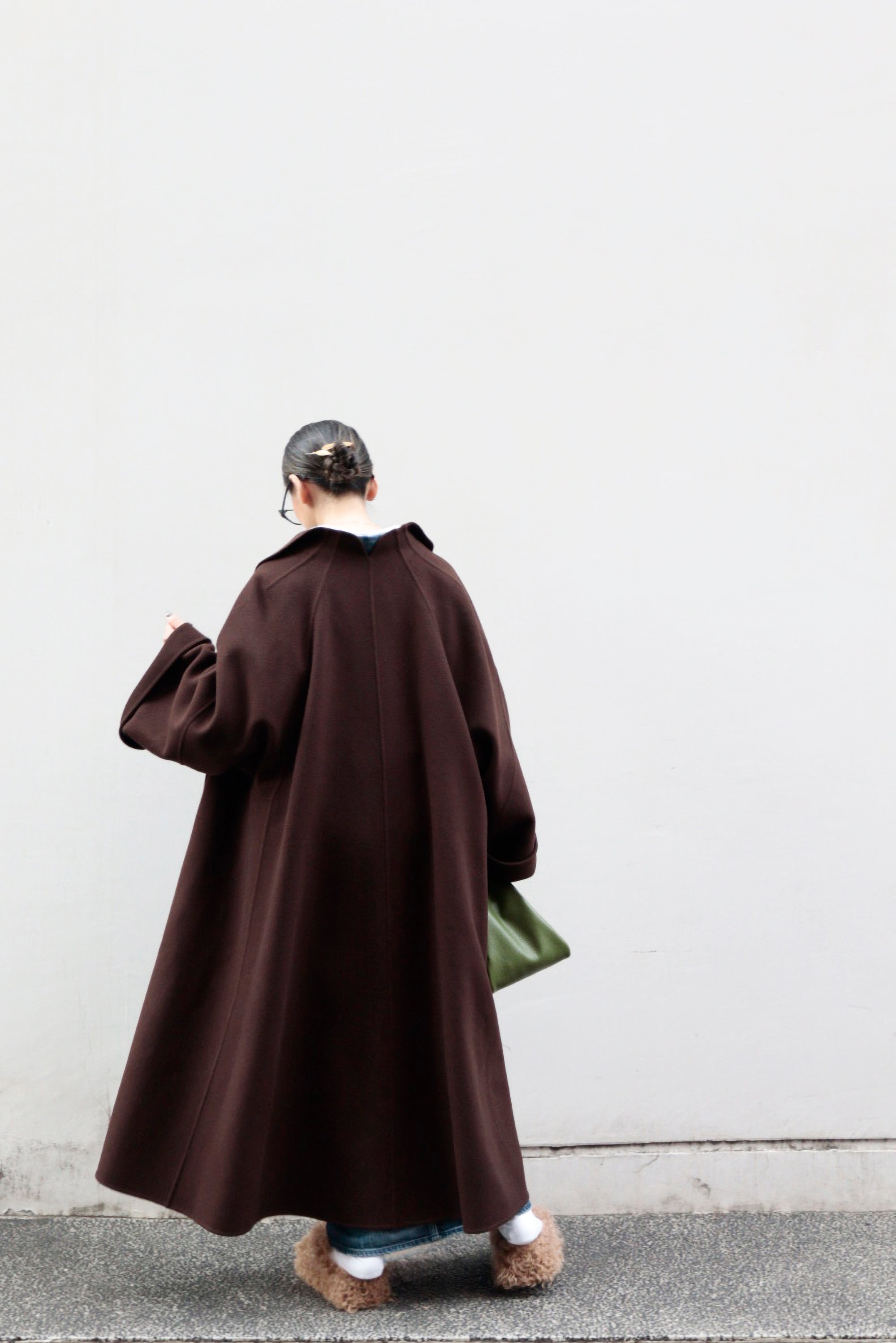 女優コート DENEUVE チョコレートブラウン（MIMA）：コート｜アウター