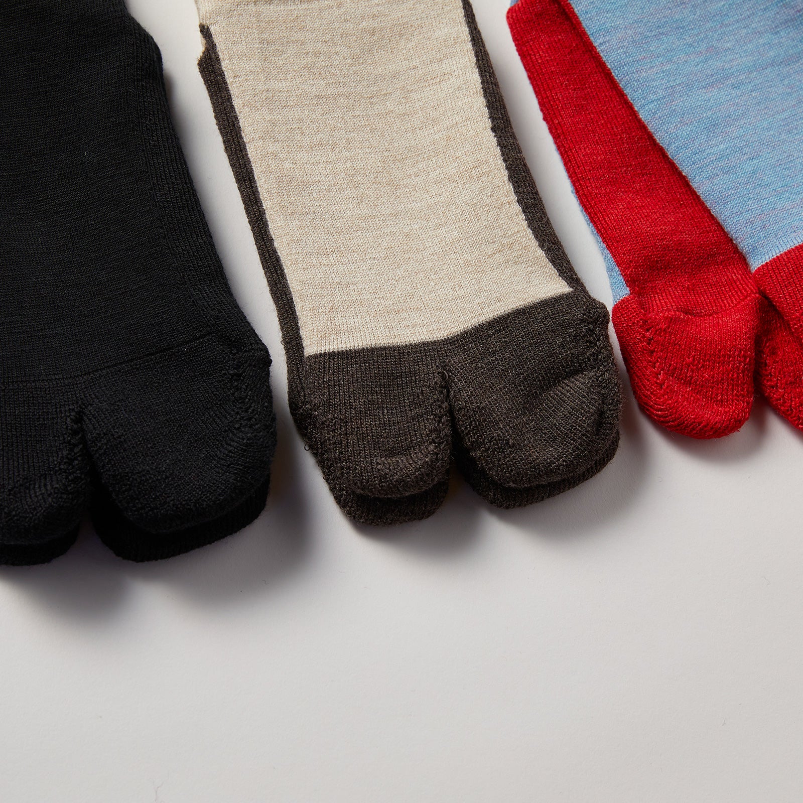 Socks "Wool Tabi Socks" Onyva