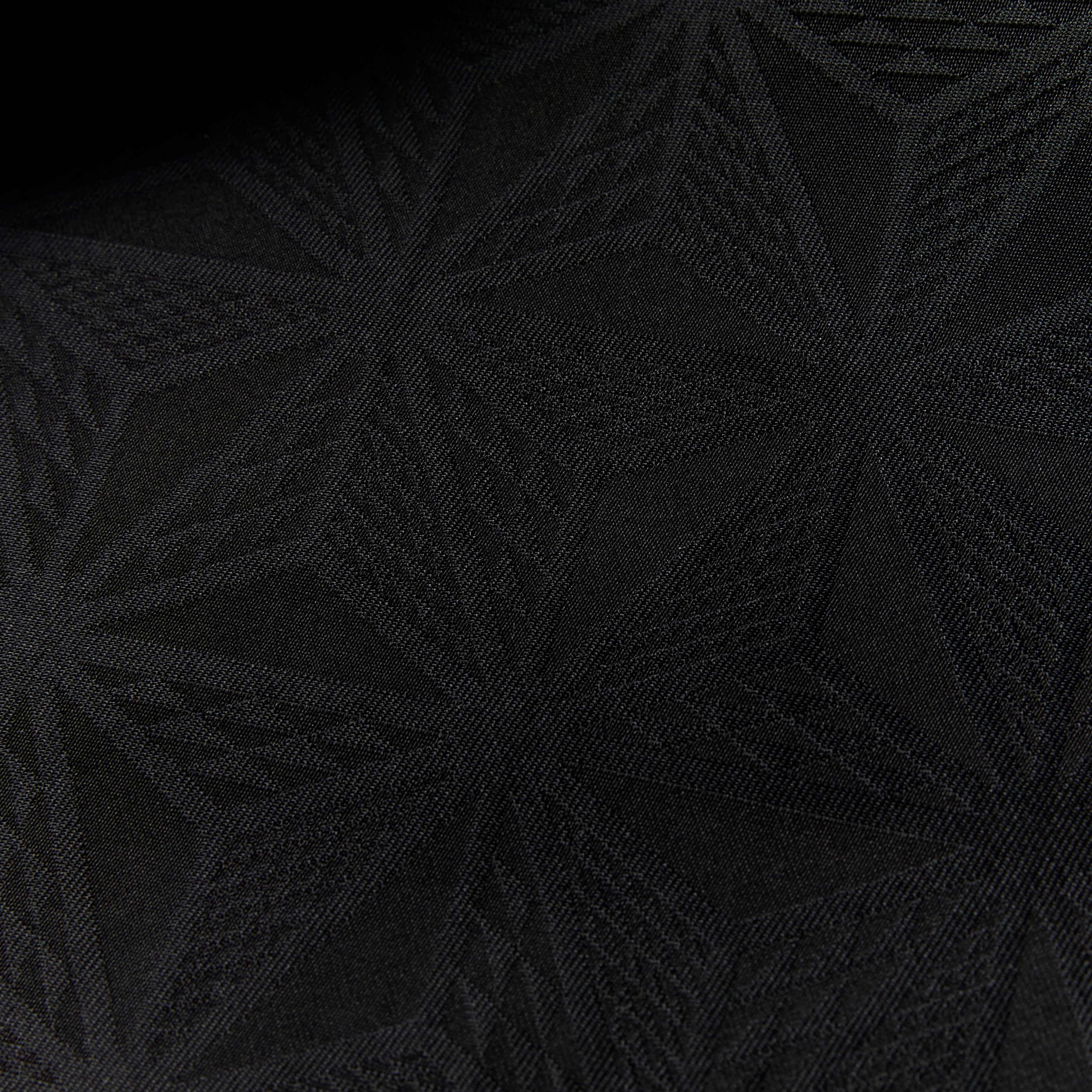 袋帯 「流水松 白」KAPUKIオリジナル アンティーク復刻柄：西陣織｜正絹（仕立て上がり）