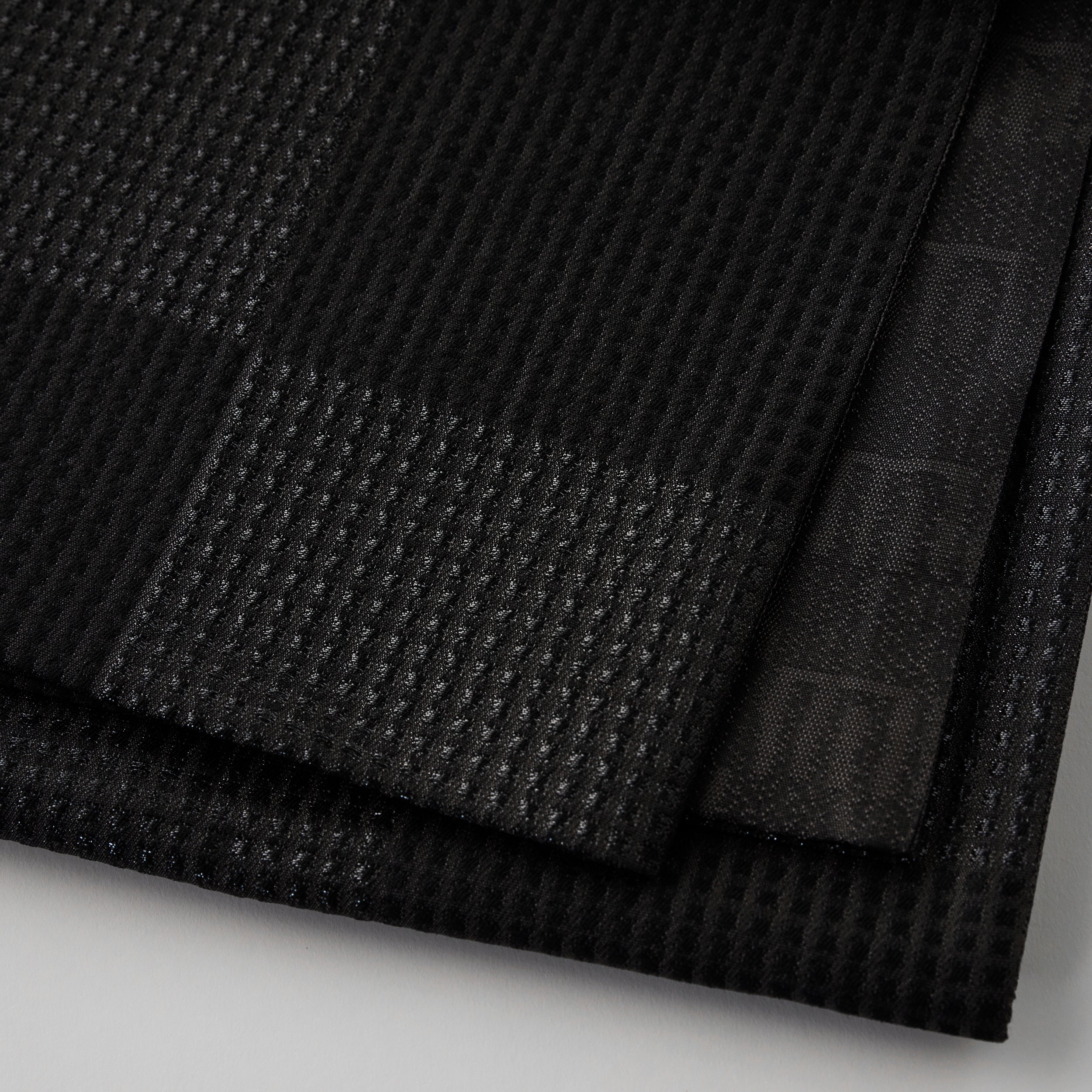 Fukuro obi “lacquered checkered black”: Nishijin-ori ｜Pure silk (tailoring fee included)