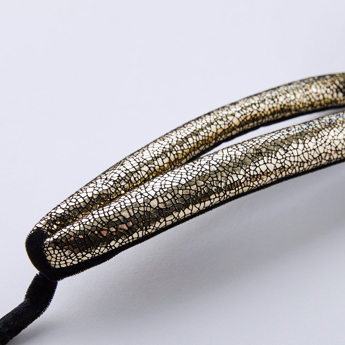 Thong "Gold" Leather KAPUKI original