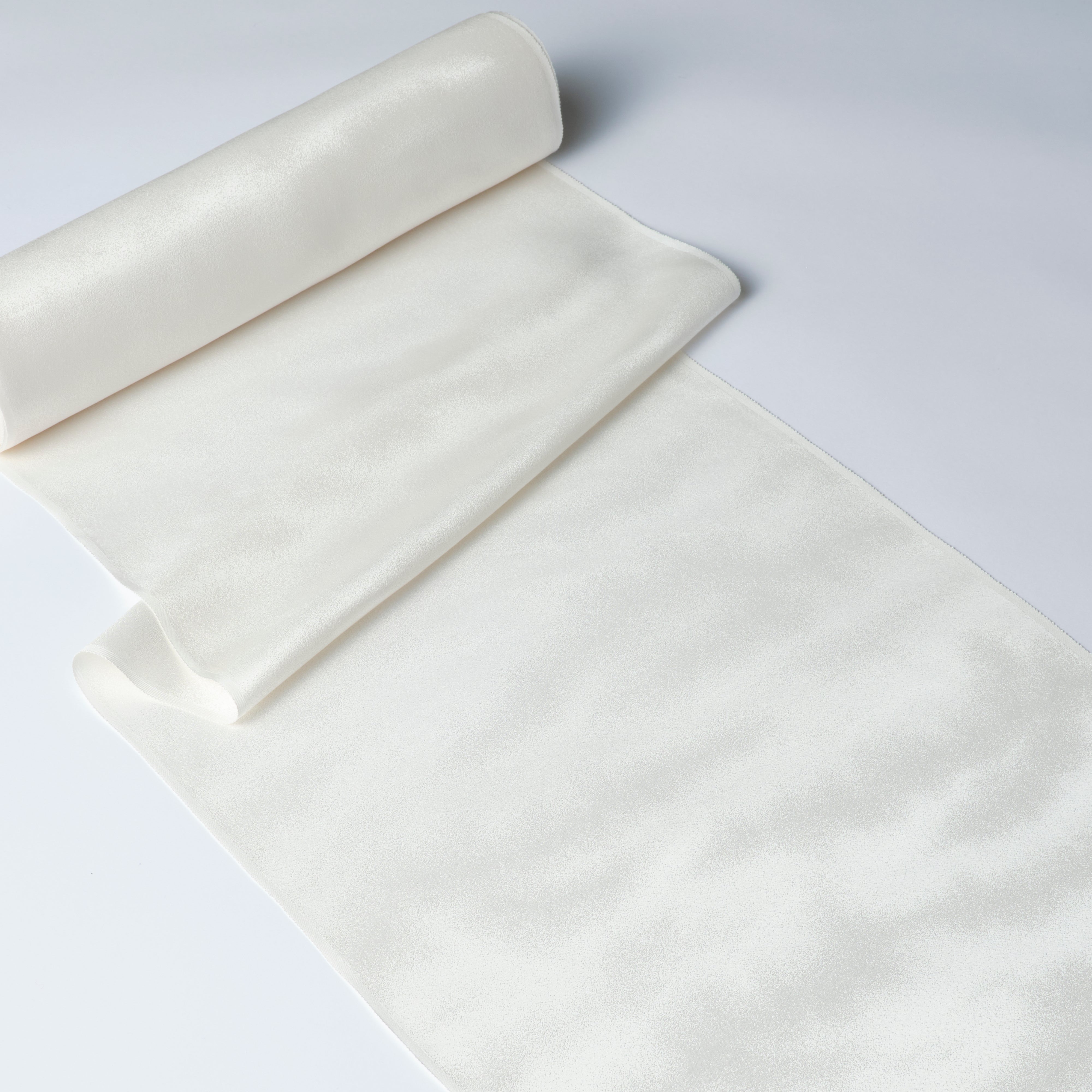 Murakumo: Plain color | Pure silk | Uki (tailoring fee included)