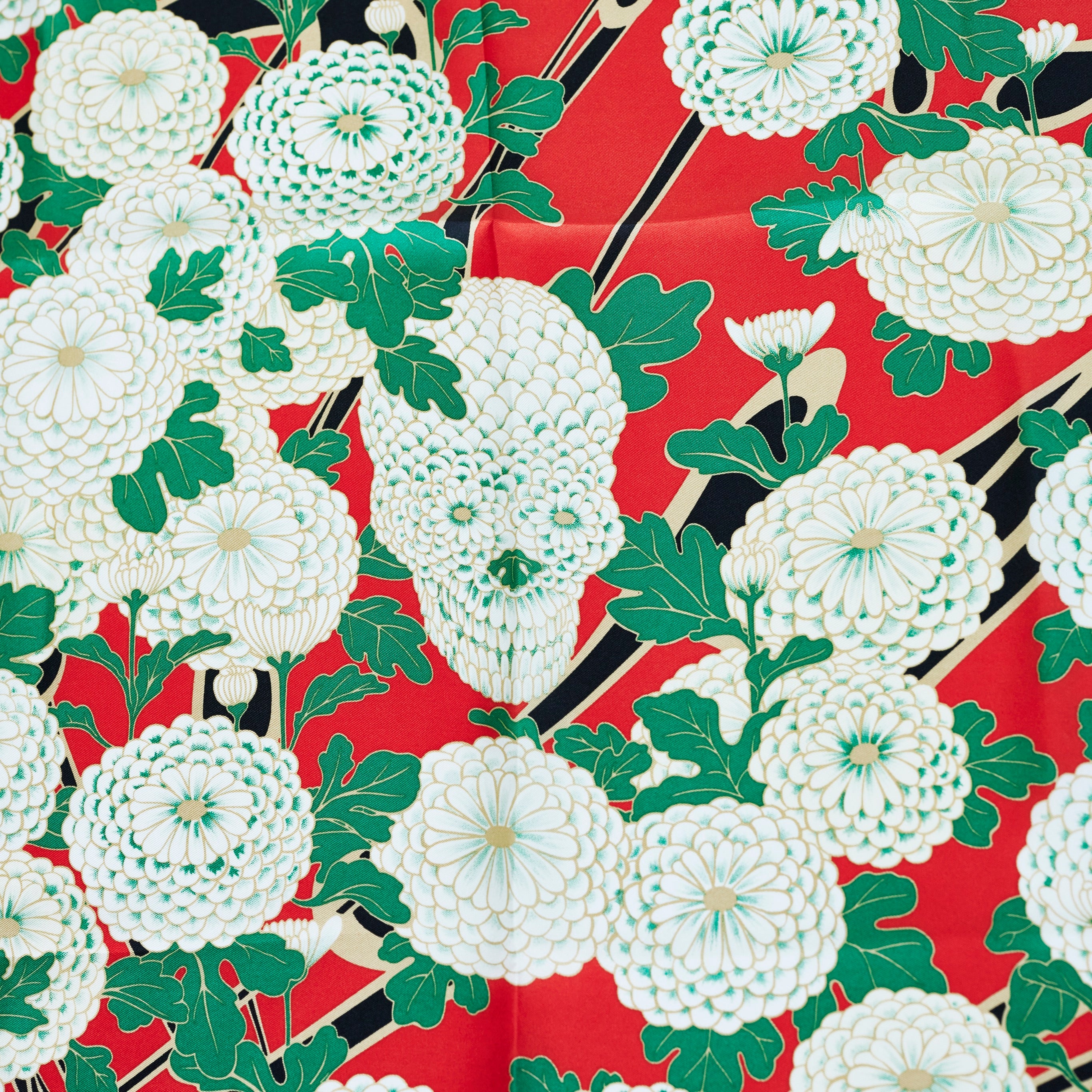 スカーフ｜SILK SCARF 菊華髑髏図｜SKULL OR FLOWER｜西岡ペンシル